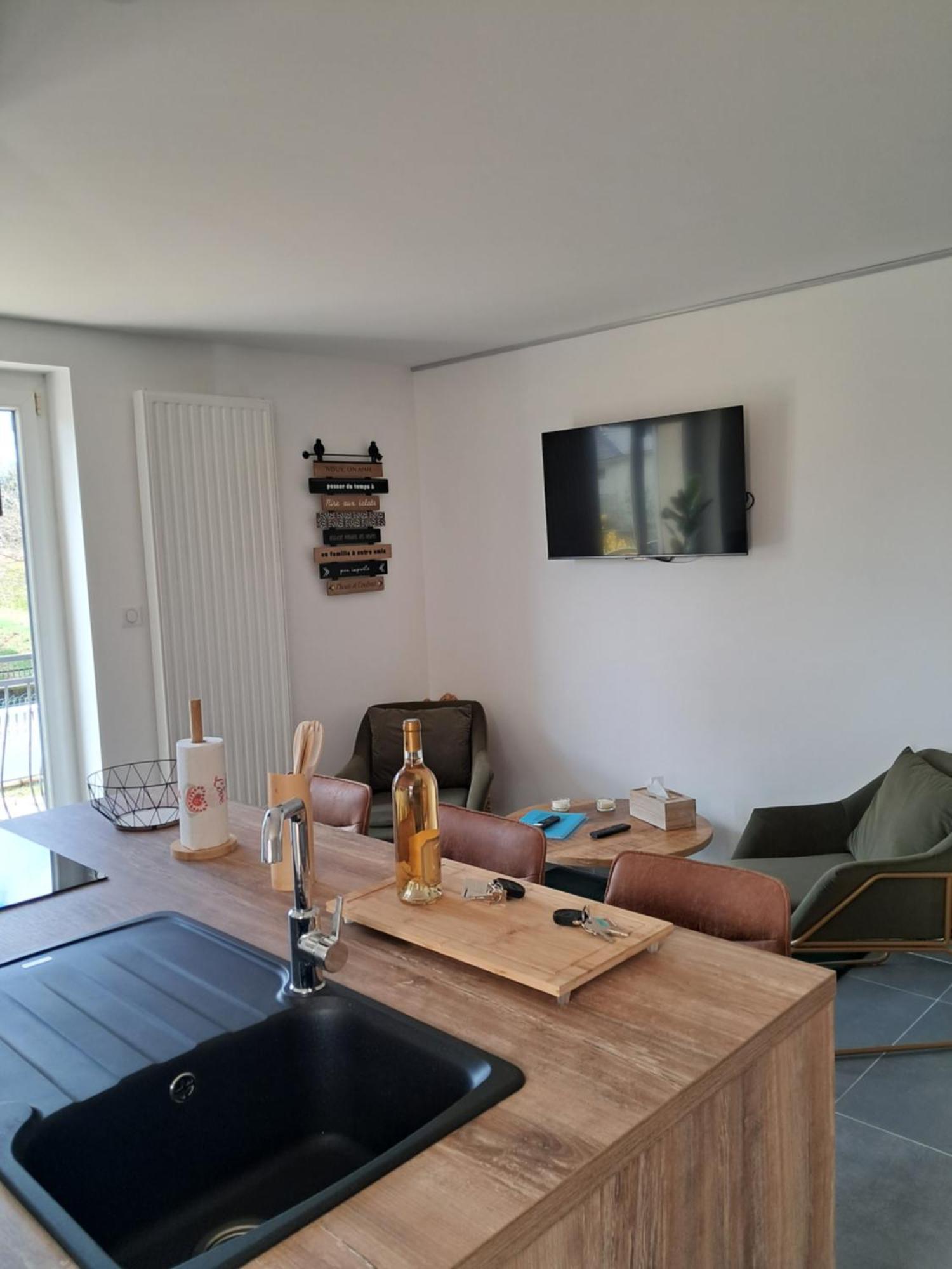 Grand Gite Des Pins Chaumousey Exterior photo