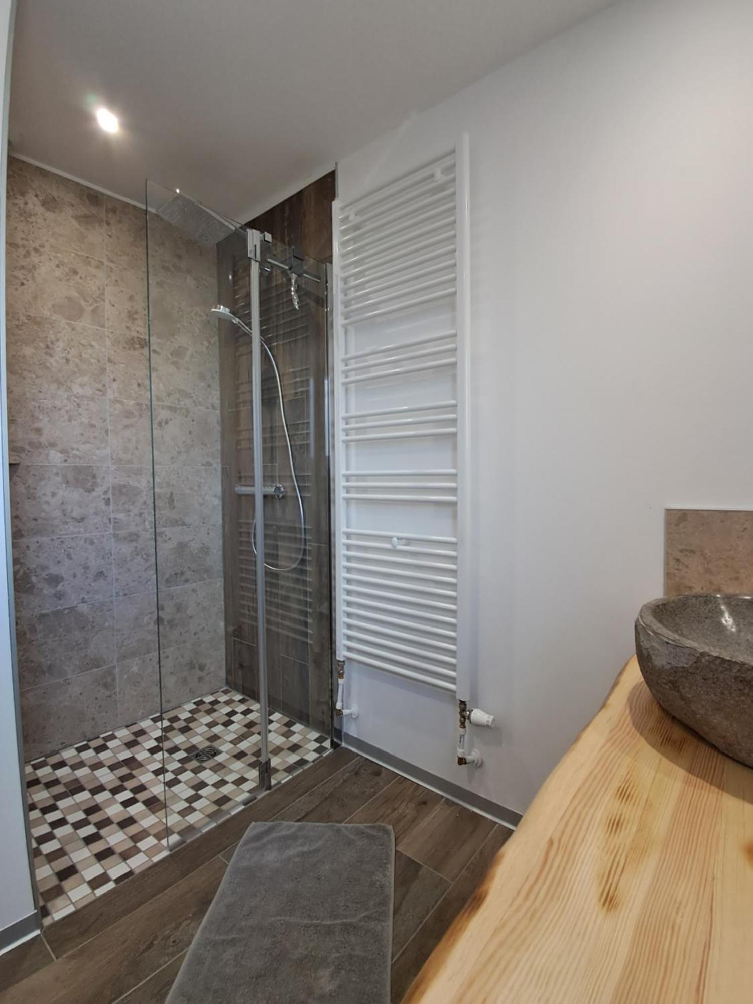Grand Gite Des Pins Chaumousey Exterior photo